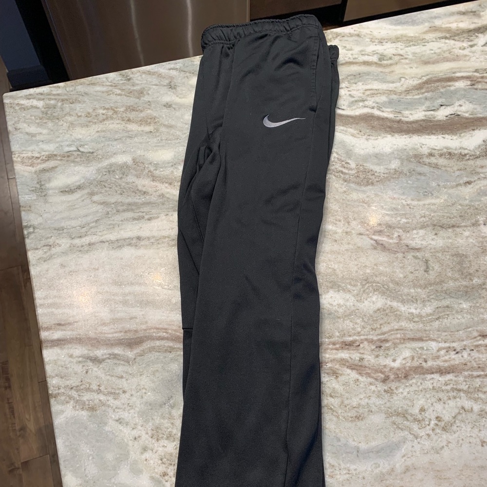 Nike Sweats/Therma Fit